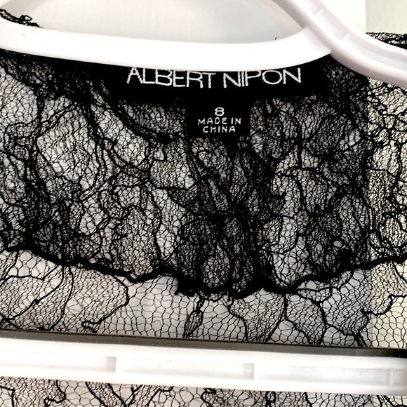 Albert Nipon Black Lace Evening Wrap With Sleeves Size 8 NWT - Picture 8 of 8